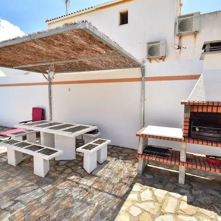 Holiday Boticari Tatil Evi Molinell