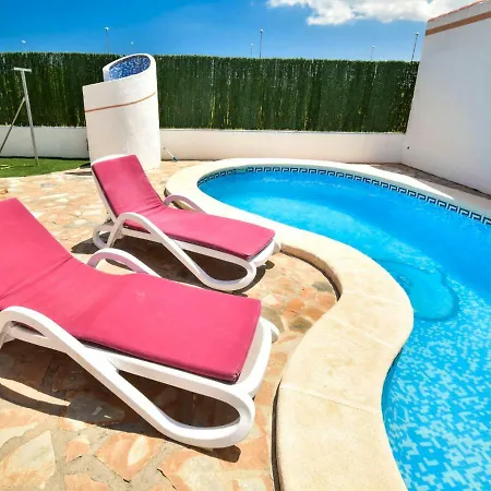 Holiday Boticari *
